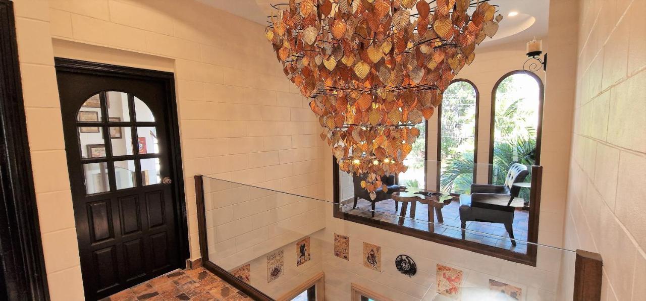 Potterland Luxury Pool Villa Pattaya Walking Street 6 Bedrooms Dış mekan fotoğraf