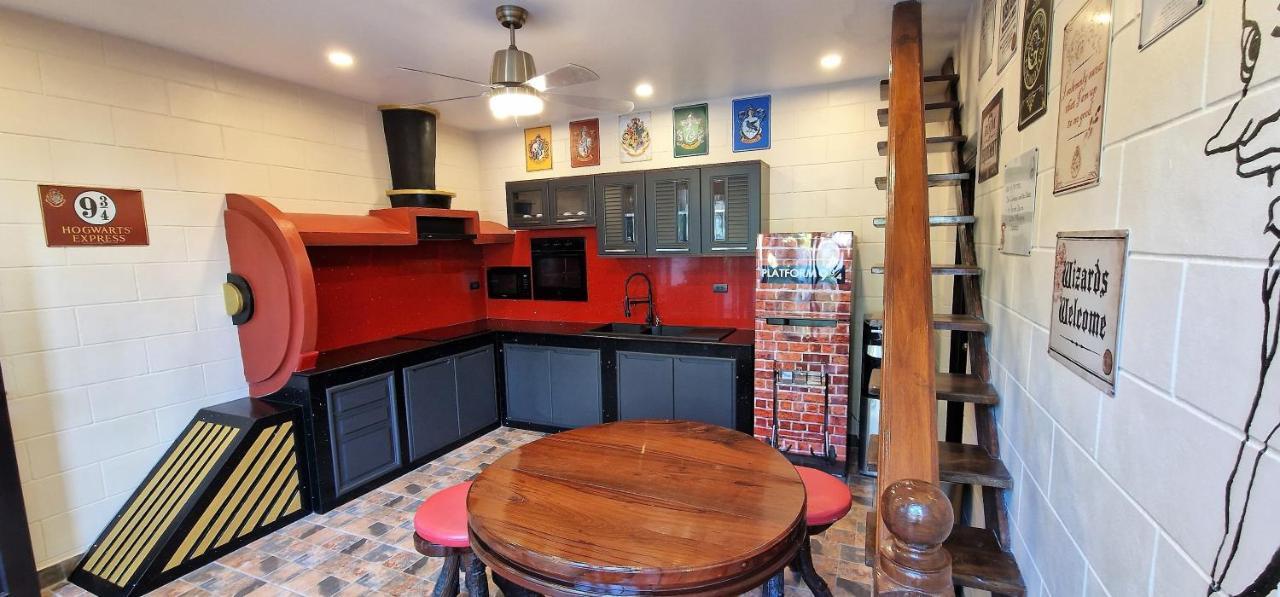 Potterland Luxury Pool Villa Pattaya Walking Street 6 Bedrooms Dış mekan fotoğraf